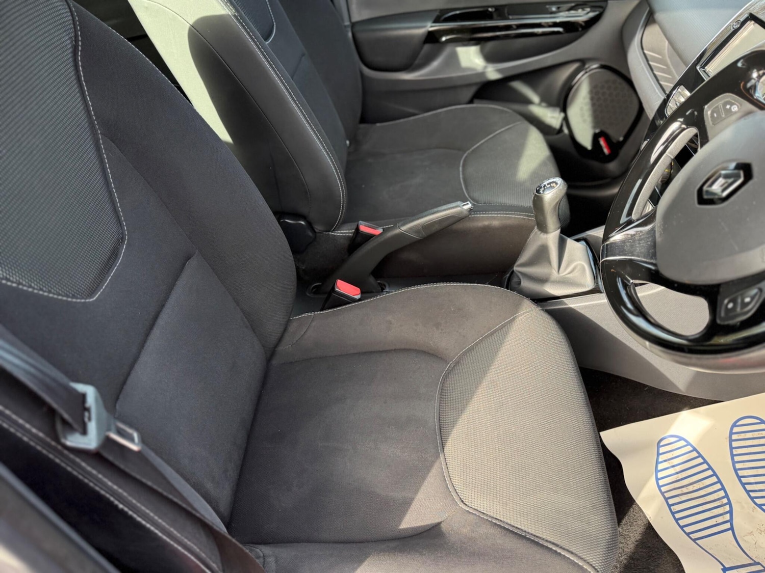 Used Renault Clio 2013 for sale - 78172097: Photo 38