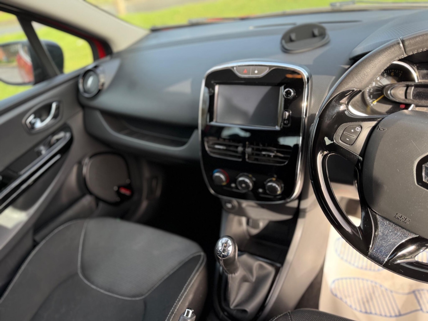 Used Renault Clio 2013 for sale - 78172097: Photo 49