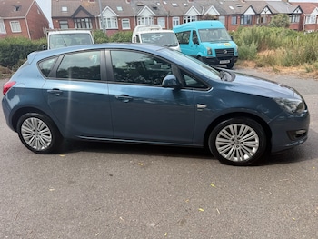 Used Vauxhall Astra 2014 for sale - 79289798: Photo