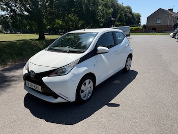 Used Toyota AYGO 2016 for sale - 79055056: Photo