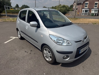 Used Hyundai i10 2010 for sale - 79246031: Photo