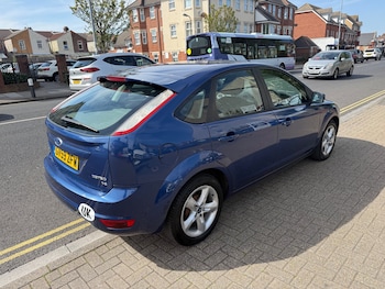 Used Ford Focus 2010 for sale - 78345438: Photo