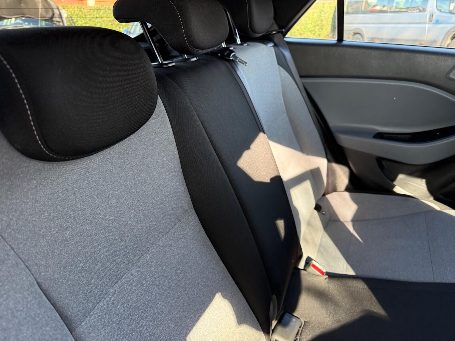 Used Hyundai i20 2015 for sale - 78172088: Photo 27