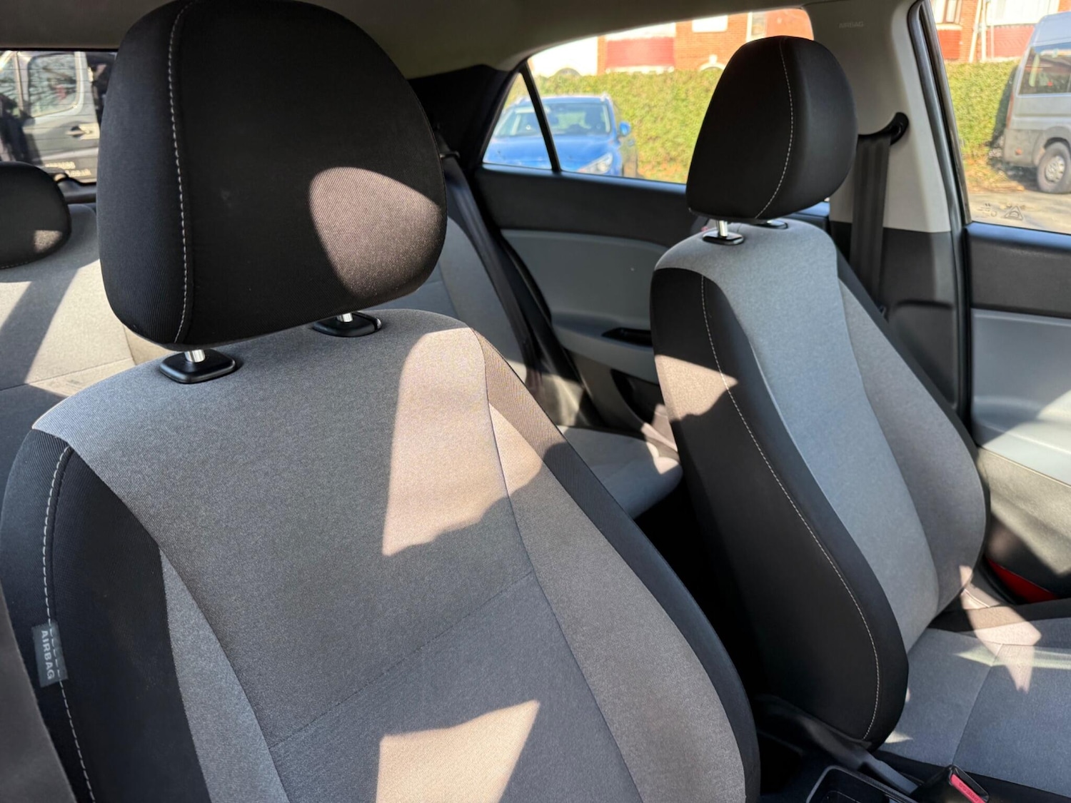 Used Hyundai i20 2015 for sale - 78172088: Photo 33