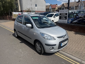 Used Hyundai i10 2010 for sale - 79610846: Photo