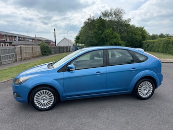 Used Ford Focus 2010 for sale - 78496807: Photo