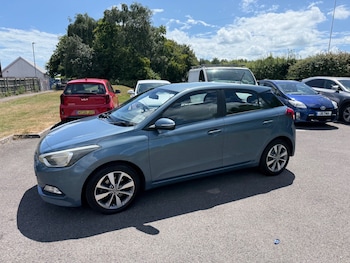 Used Hyundai i20 2017 for sale - 79064504: Photo