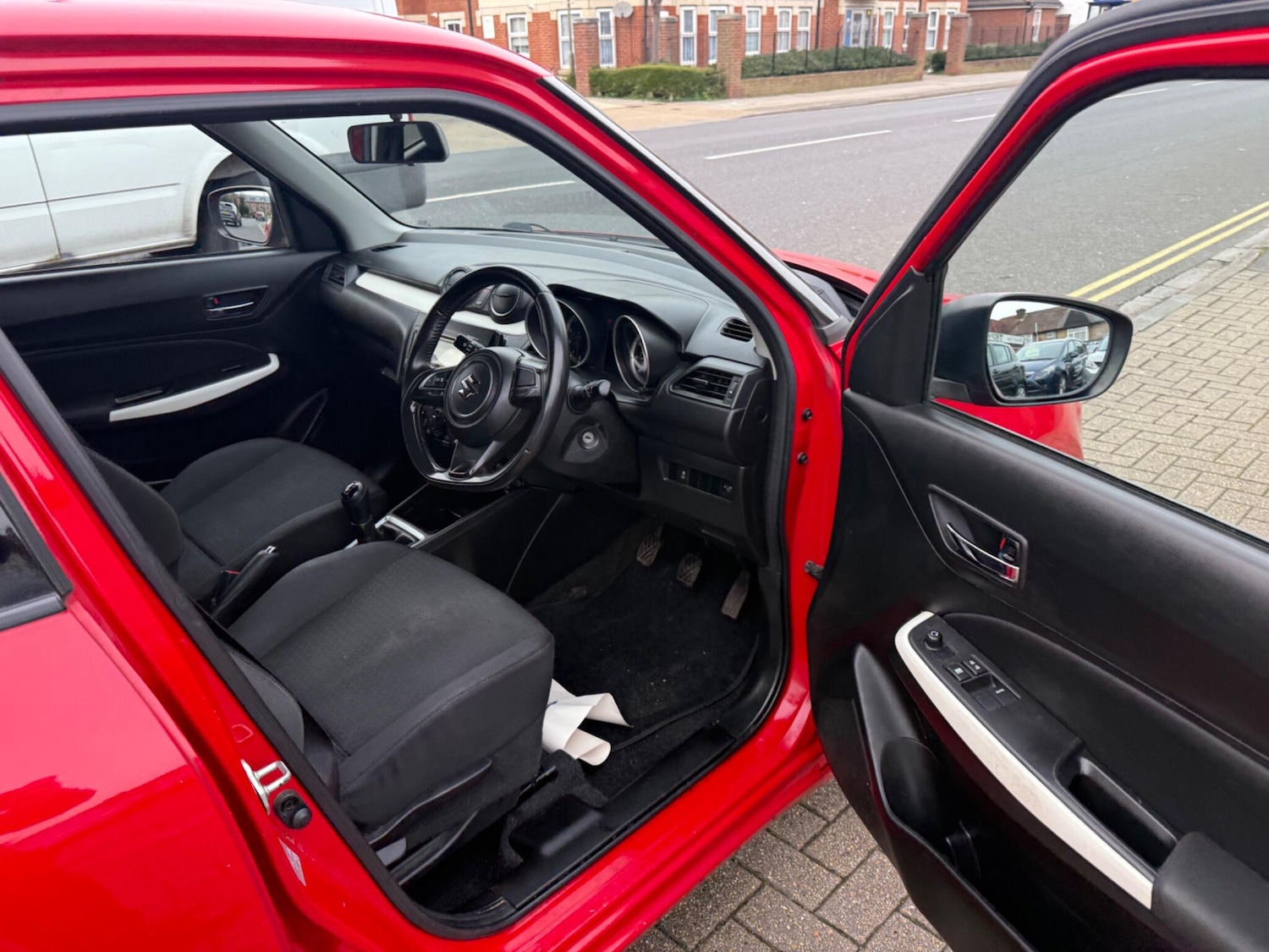 Used Suzuki Swift 2017 for sale - 78172091: Photo 39