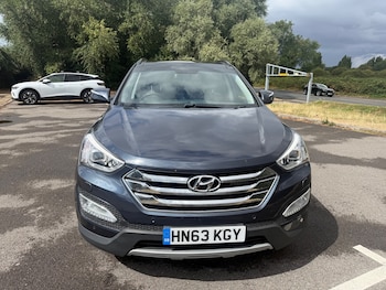 Used Hyundai Santa Fe 2013 for sale - 79511111: Photo