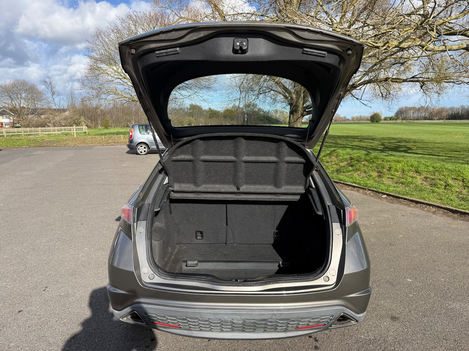 Used Honda Civic 2008 for sale - 78172106: Photo 25