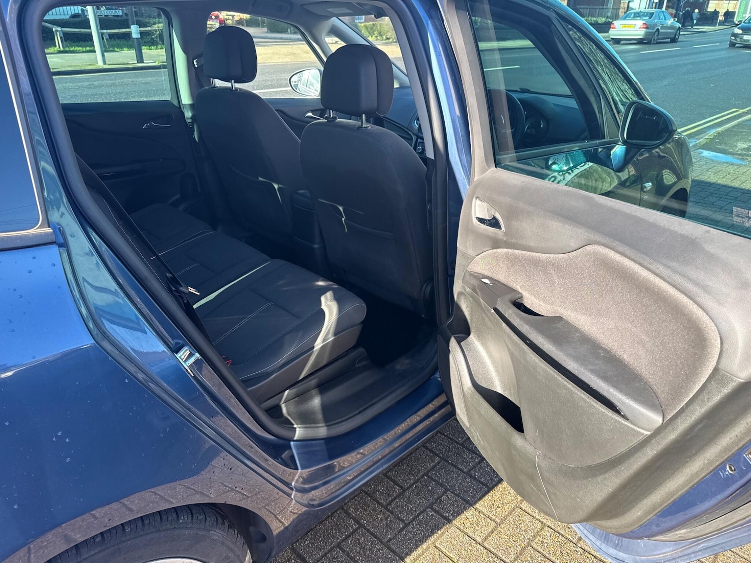 Used Vauxhall Zafira 2016 for sale - 78172086: Photo 23