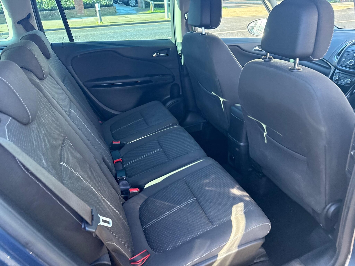 Used Vauxhall Zafira 2016 for sale - 78172086: Photo 27