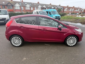 Used Ford Fiesta 2009 for sale - 78172089: Photo