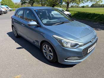 Used Hyundai i20 2015 for sale - 78409637: Photo