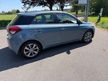 Used Hyundai i20 2015 for sale - 78409637: Photo