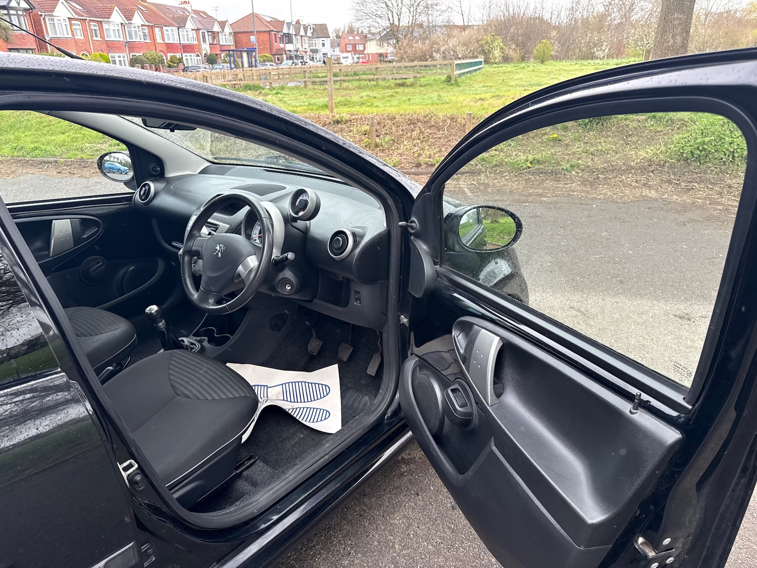 Used Peugeot 107 2014 for sale - 78172102: Photo 31