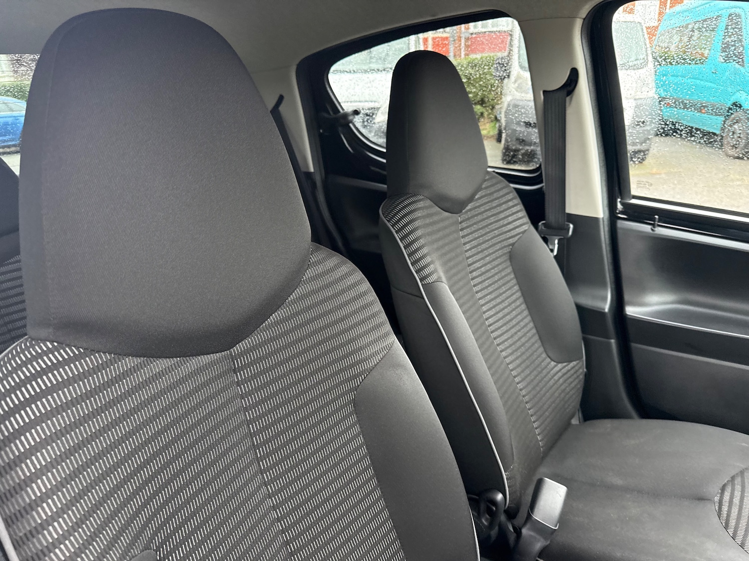 Used Peugeot 107 2014 for sale - 78172102: Photo 32