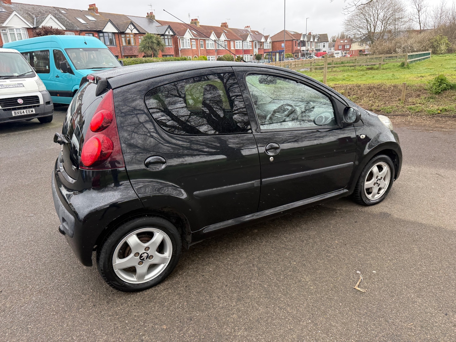 Used Peugeot 107 2014 for sale - 78172102: Photo 9