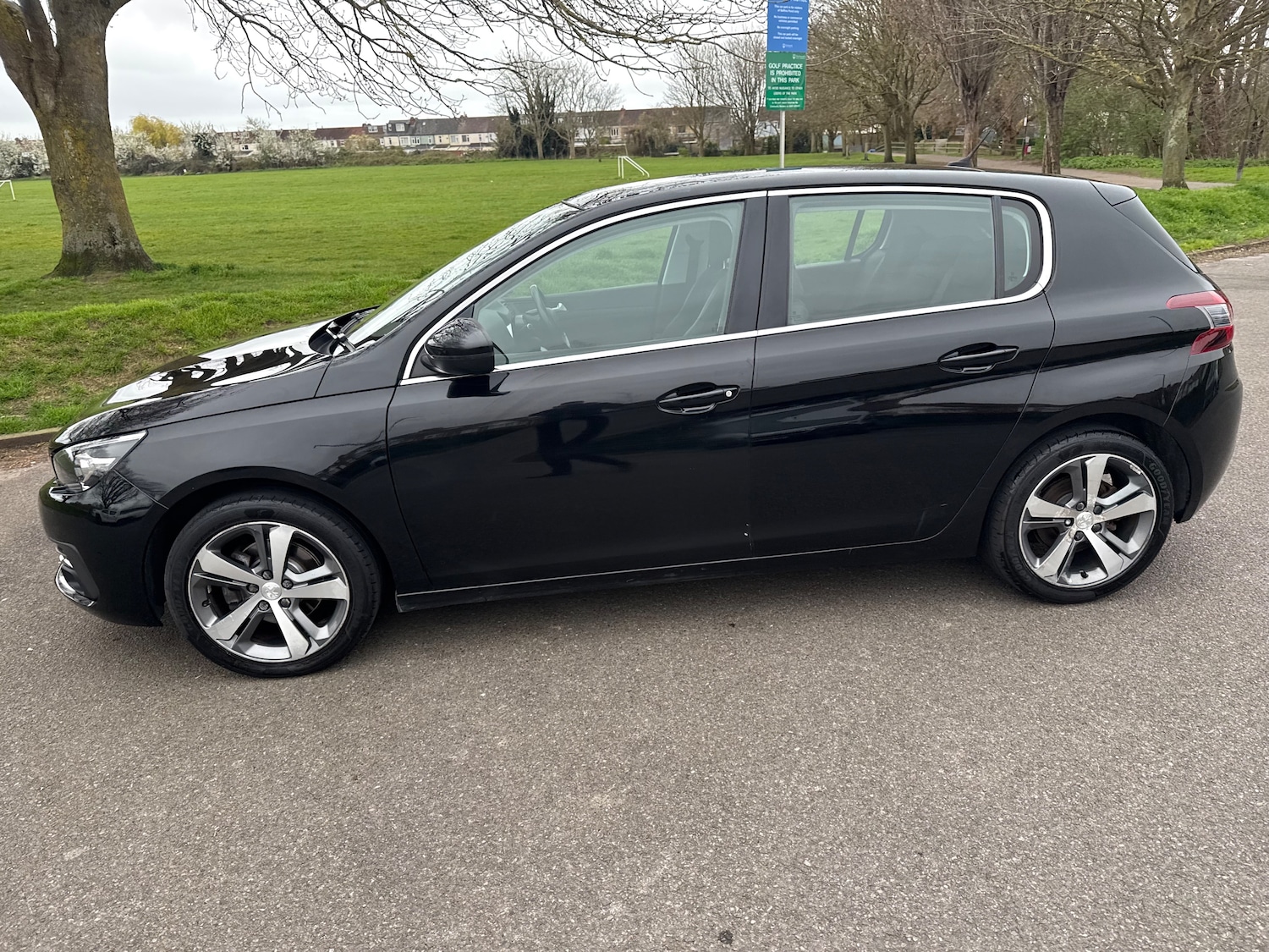 Used Peugeot 308 2018 for sale - 78172109: Photo 16