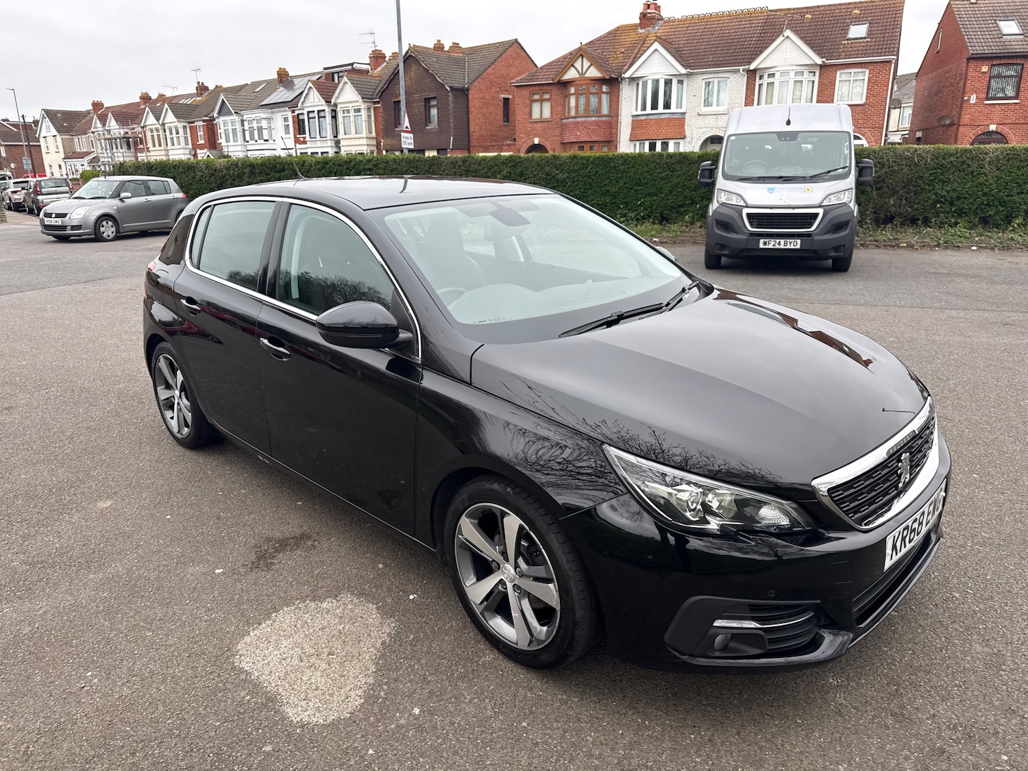 Used Peugeot 308 2018 for sale - 78172109: Photo 2