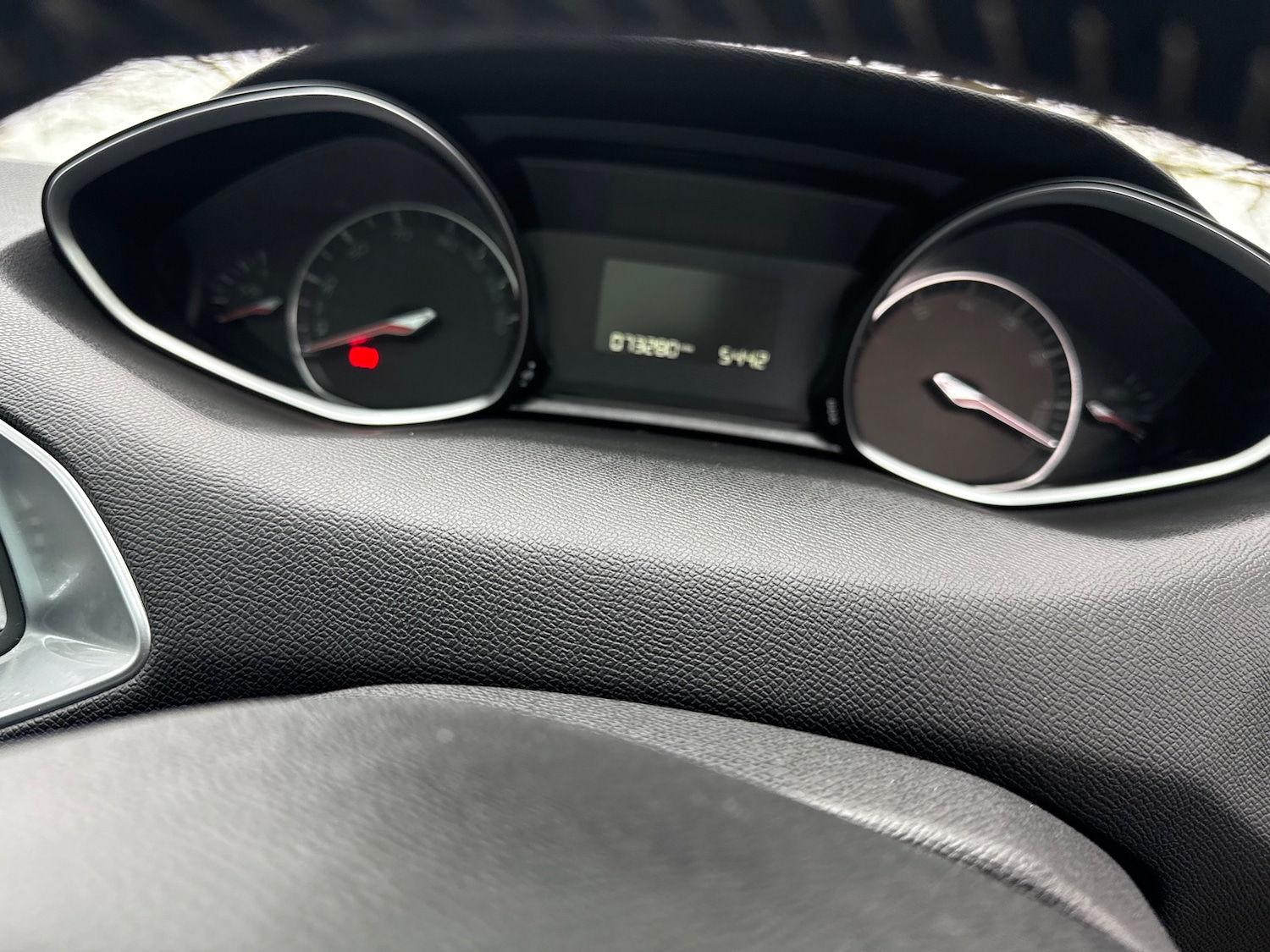 Used Peugeot 308 2018 for sale - 78172109: Photo 40