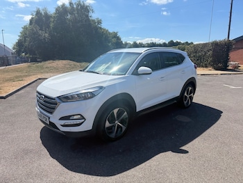 Used Hyundai TUCSON 2015 for sale - 79443384: Photo