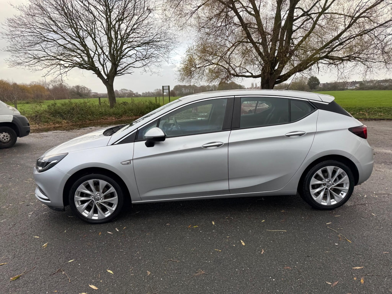 Used Vauxhall Astra 2017 for sale - 78172077: Photo 28