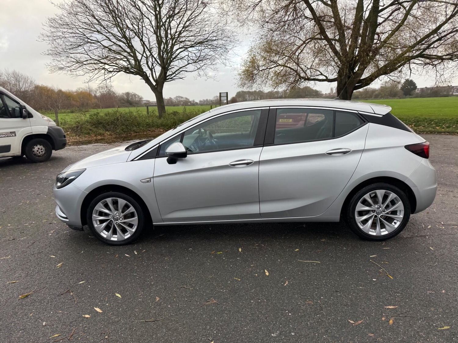 Used Vauxhall Astra 2017 for sale - 78172077: Photo 29