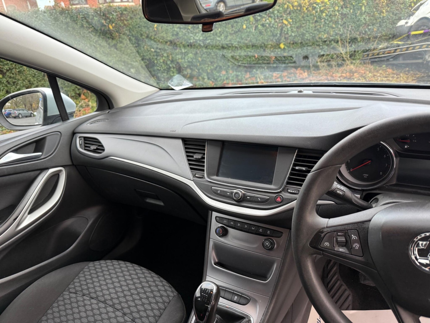 Used Vauxhall Astra 2017 for sale - 78172077: Photo 56