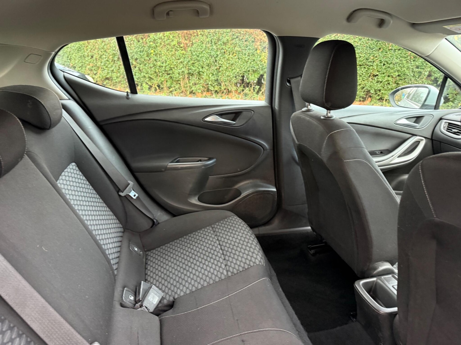 Used Vauxhall Astra 2017 for sale - 78172077: Photo 65