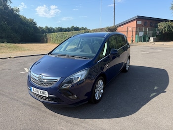 Used Vauxhall Zafira Tourer 2016 for sale - 79511108: Photo