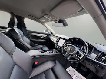 Used Volvo V90 2022 for sale - 79699855: Photo