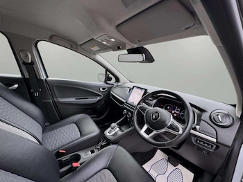 Used Renault Zoe 2022 for sale - 78946900: Photo