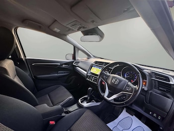 Used Honda Jazz 2018 for sale - 79279004: Photo