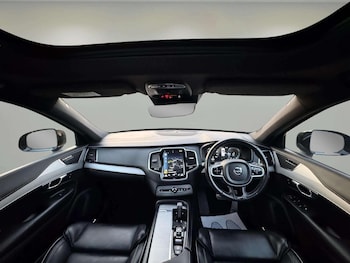 Used Volvo XC90 2020 for sale - 79181892: Photo