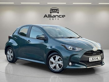 Used Toyota Yaris 2025 for sale - 79539966: Photo