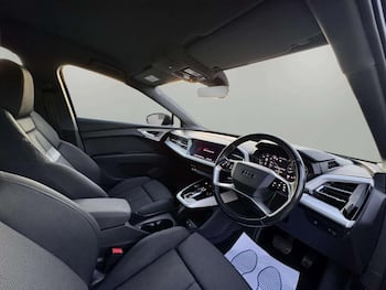 Used Audi Q4 e-tron 2023 for sale - 79698176: Photo