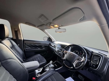 Used Mitsubishi Outlander 2015 for sale - 79472224: Photo