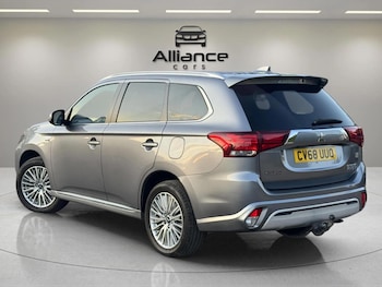 Used Mitsubishi Outlander 2018 for sale - 79387415: Photo