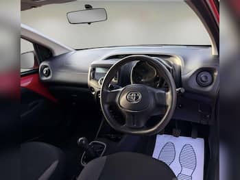 Used Toyota AYGO 2015 for sale - 79727072: Photo