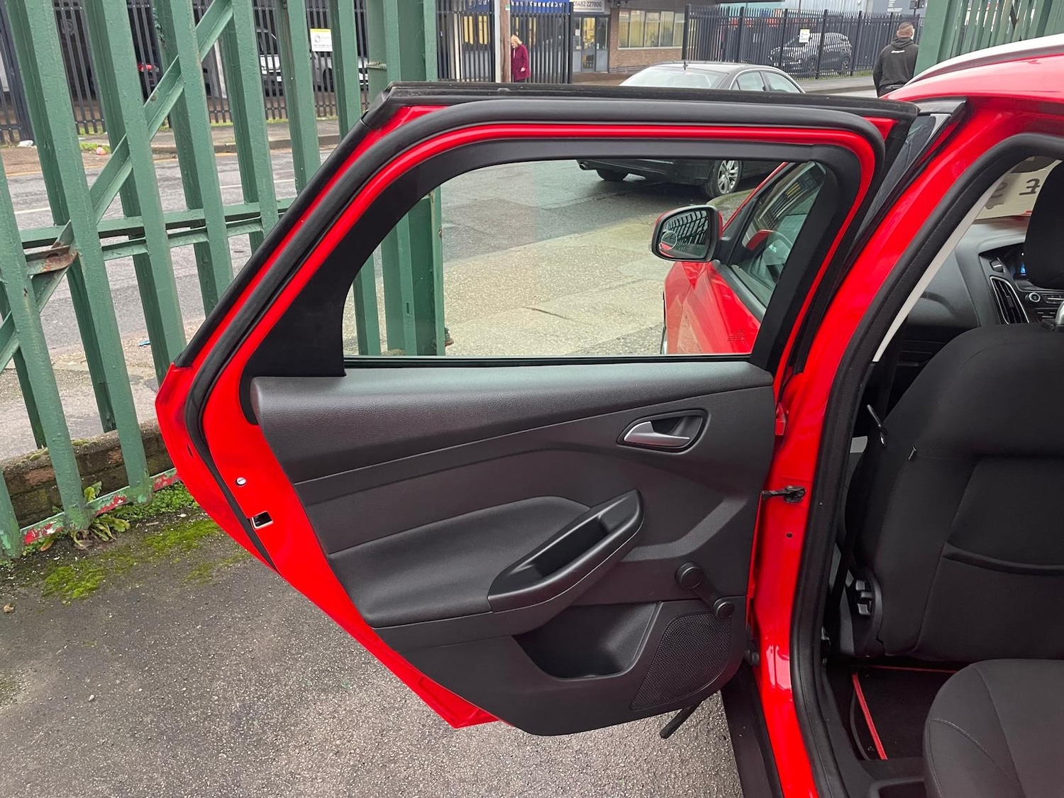 Used Ford Focus 2016 for sale - 76723392: Photo 17