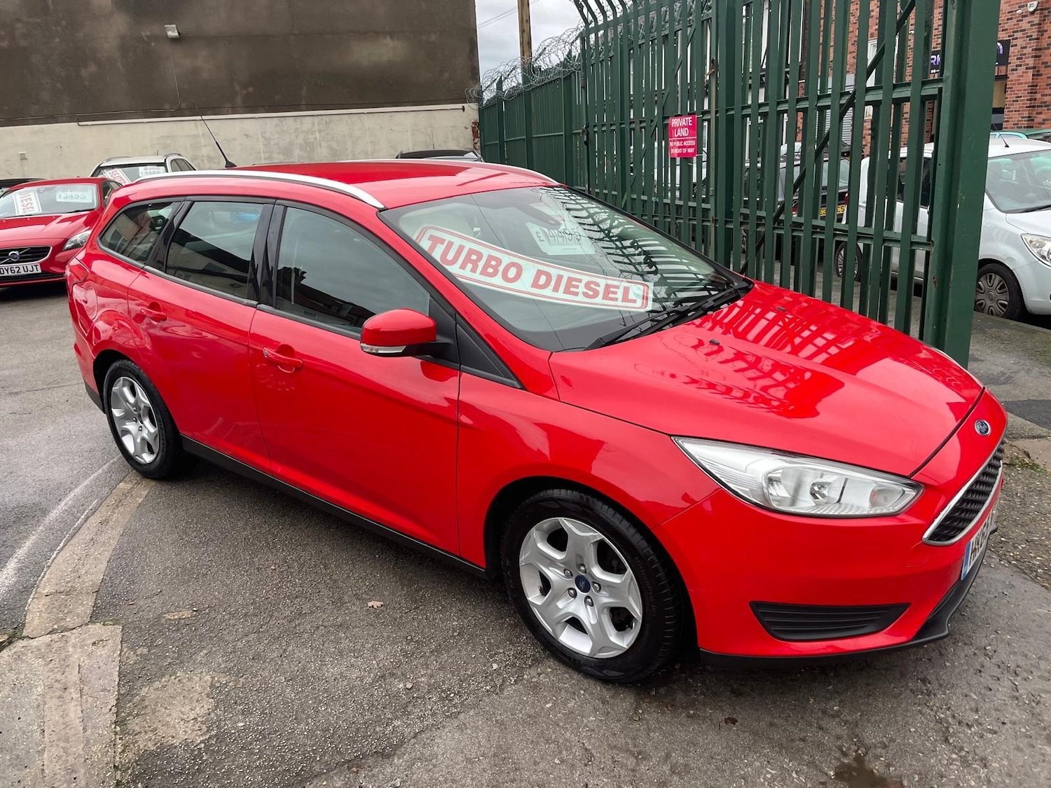 Used Ford Focus 2016 for sale - 76723392: Photo 5