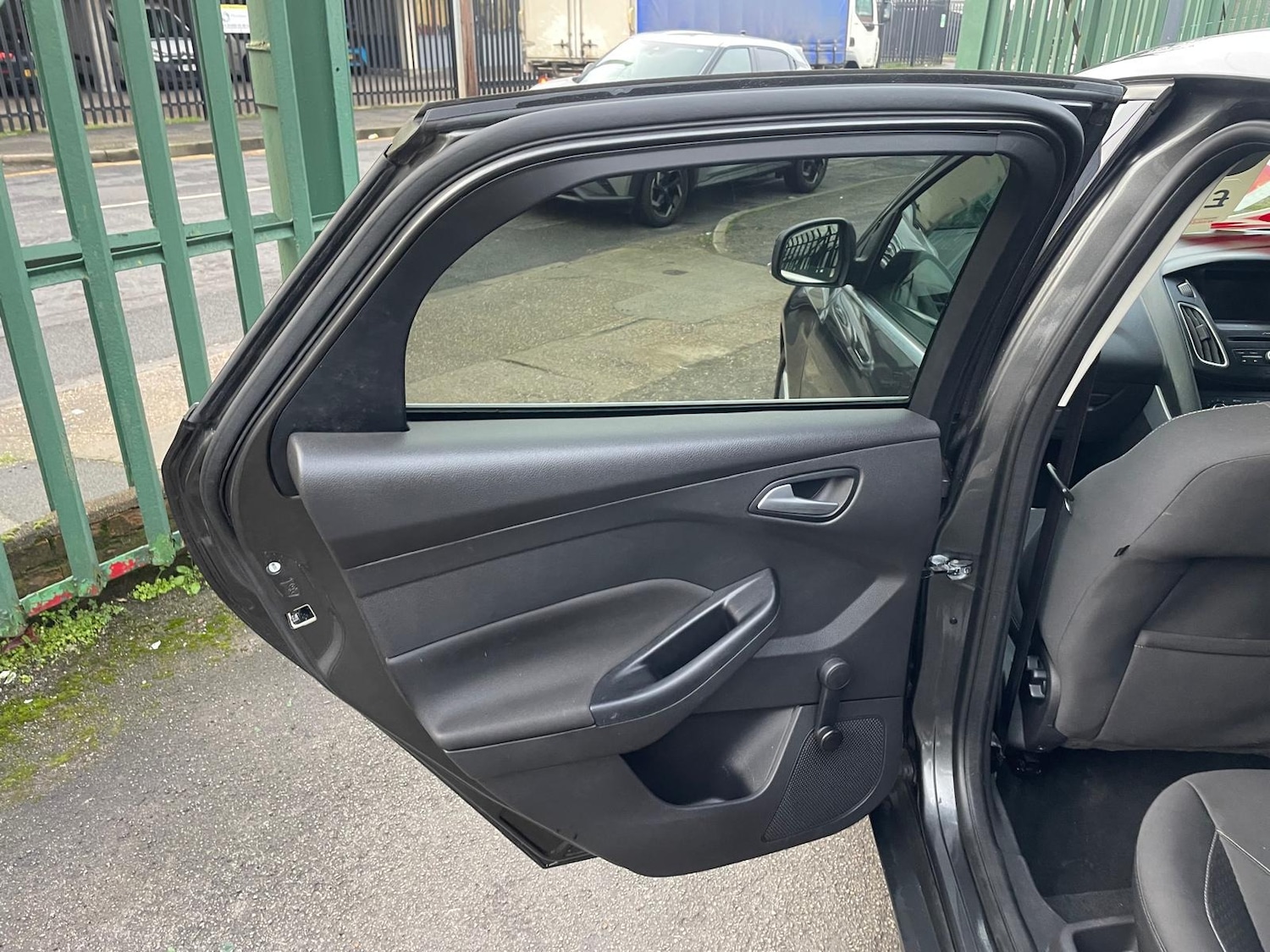 Used Ford Focus 2016 for sale - 77208762: Photo 16