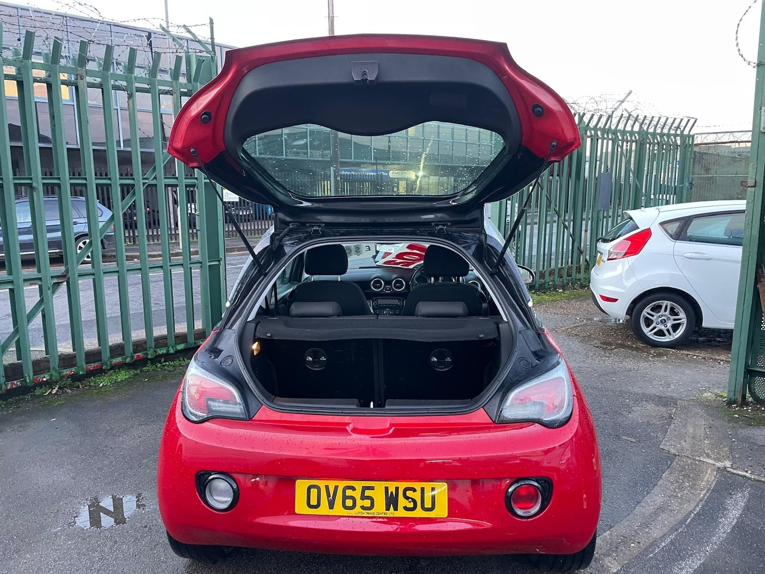 Used Vauxhall ADAM 2015 for sale - 76982618: Photo 5