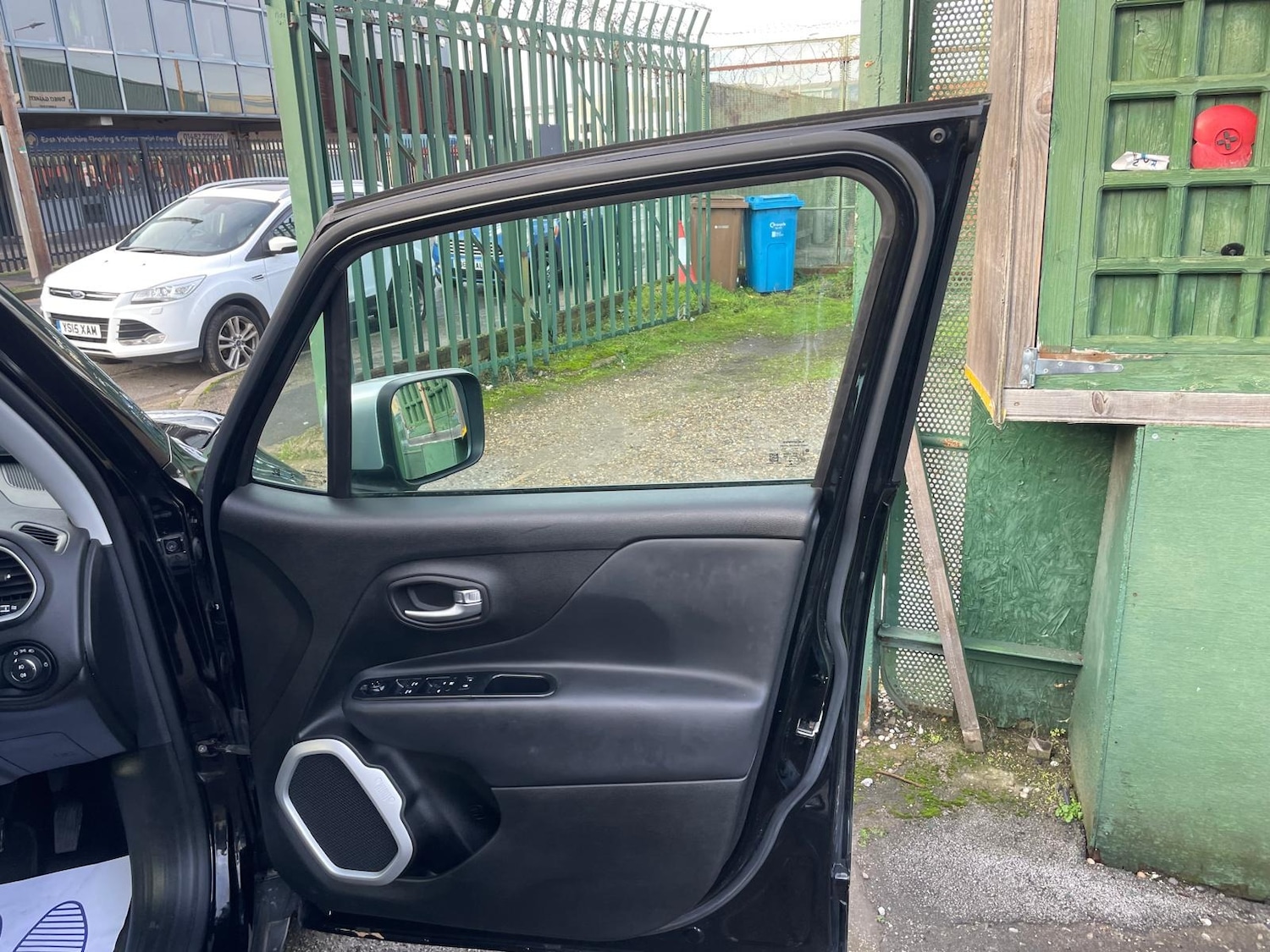 Used Jeep Renegade 2016 for sale - 76951334: Photo 12