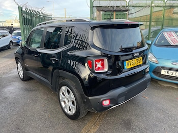 Used Jeep Renegade 2016 for sale - 76951334: Photo