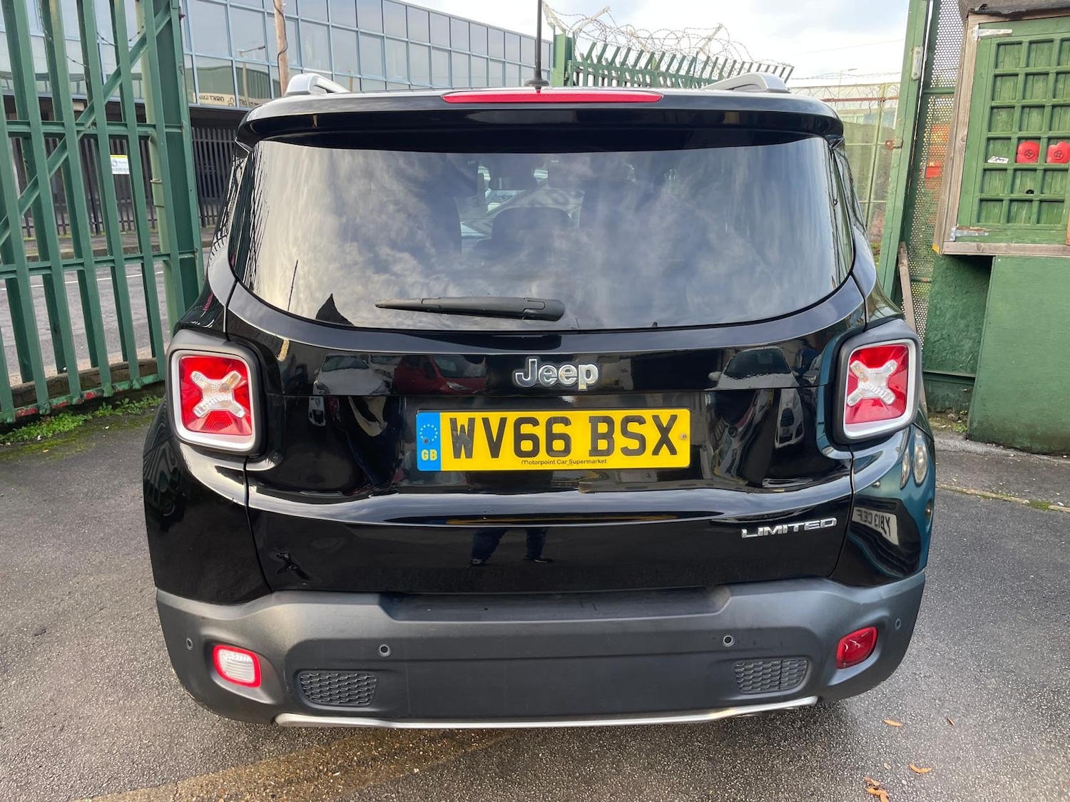 Used Jeep Renegade 2016 for sale - 76951334: Photo 5