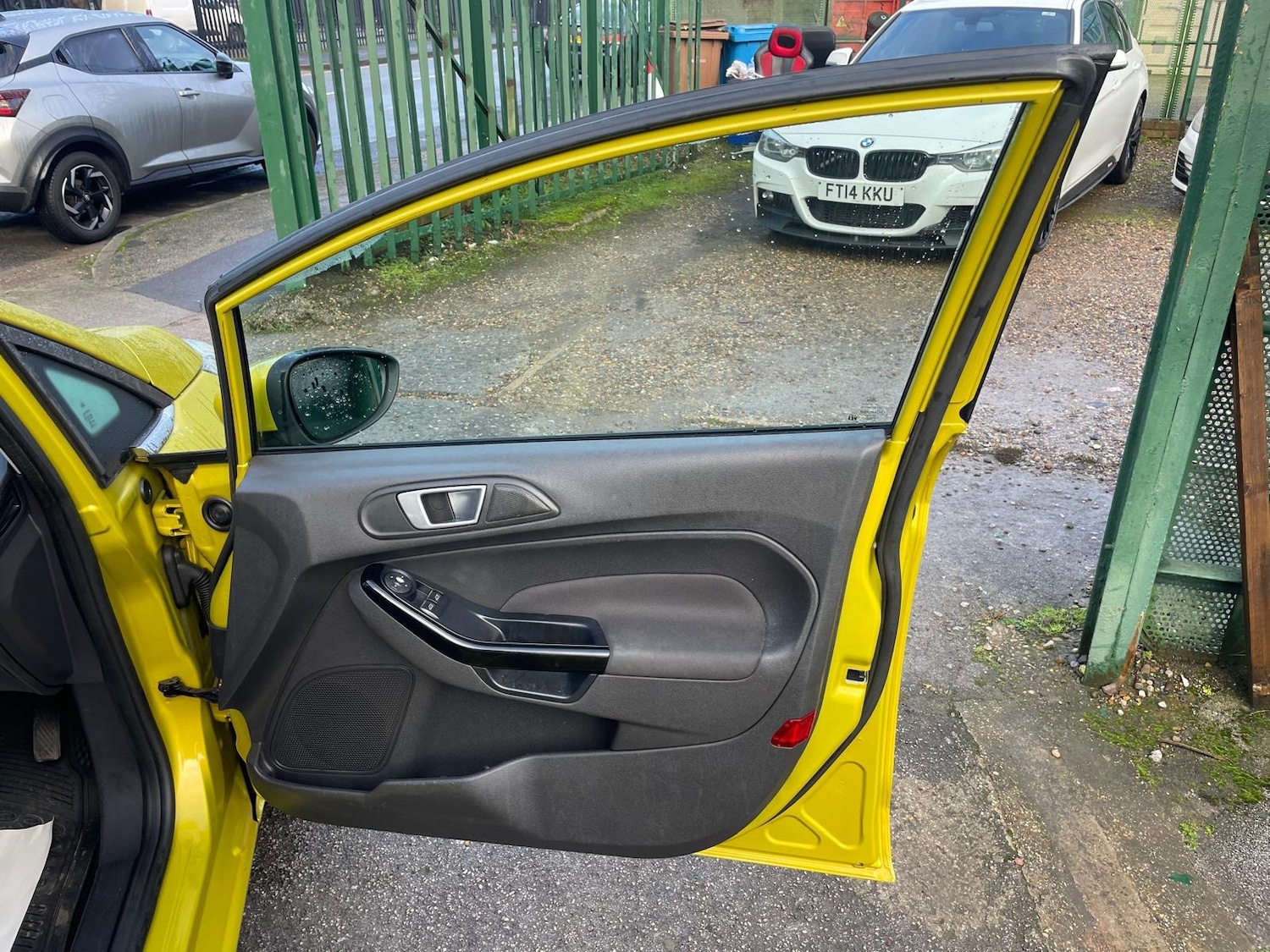 Used Ford Fiesta 2014 for sale - 77364837: Photo 11