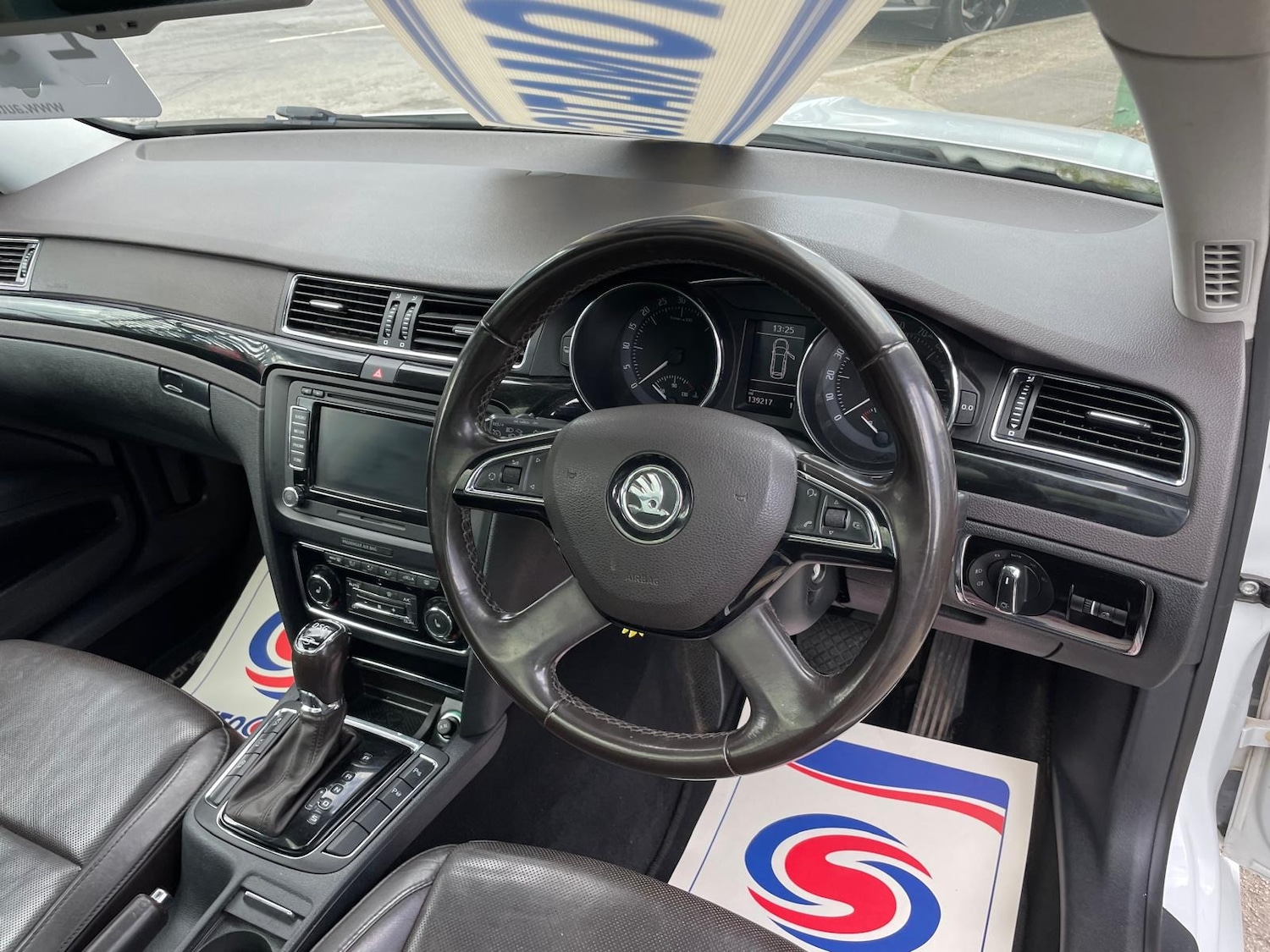 Used Skoda Superb 2015 for sale - 78210773: Photo 12