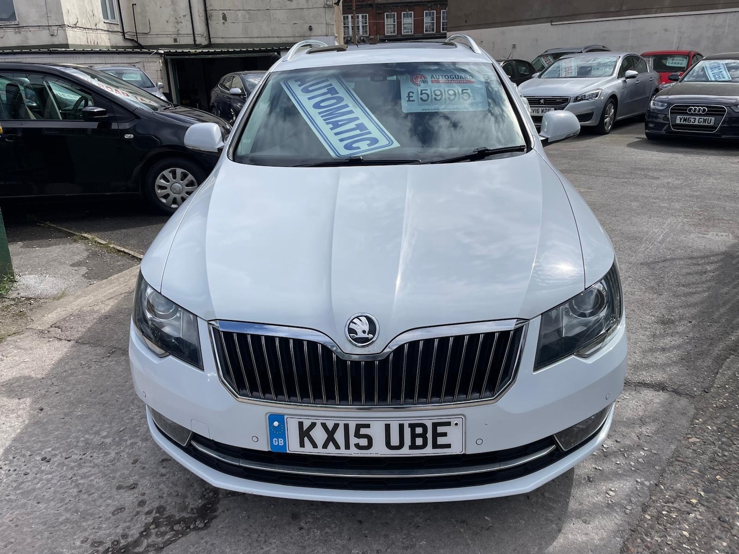 Used Skoda Superb 2015 for sale - 78210773: Photo 2